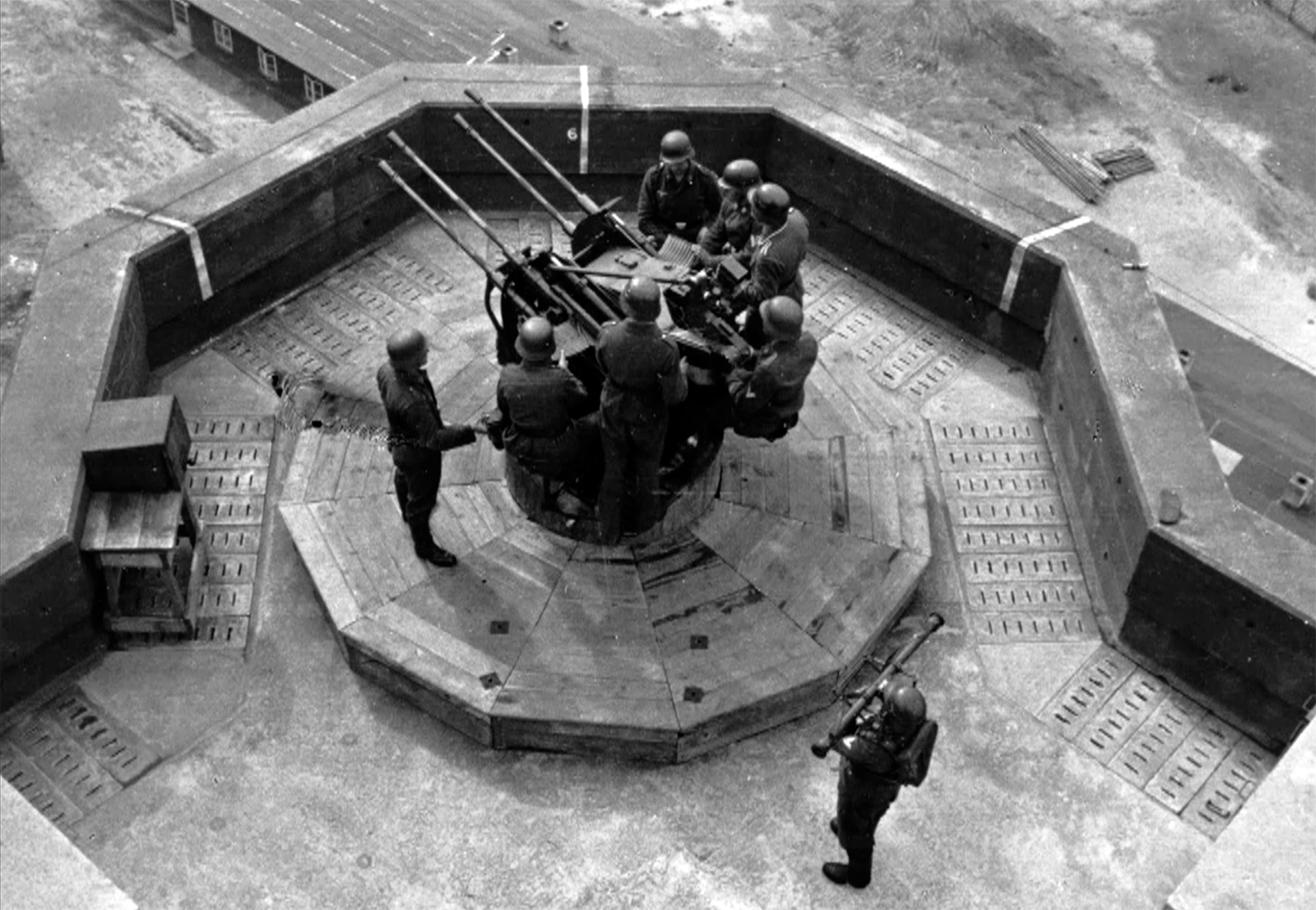 2cm Flakvierling - Flakturm